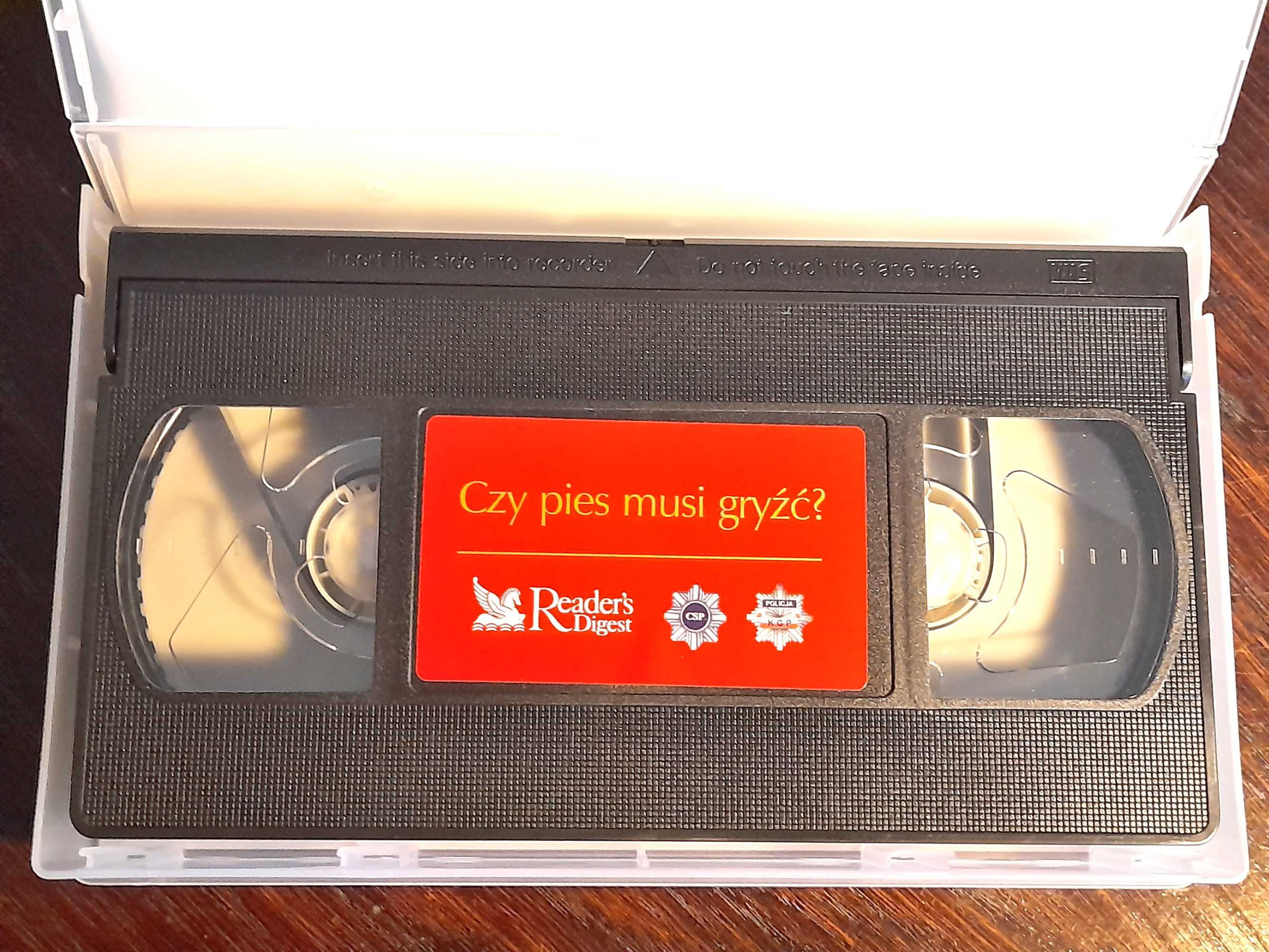 Czy pies musi gryźć? - kaseta wideo VHS