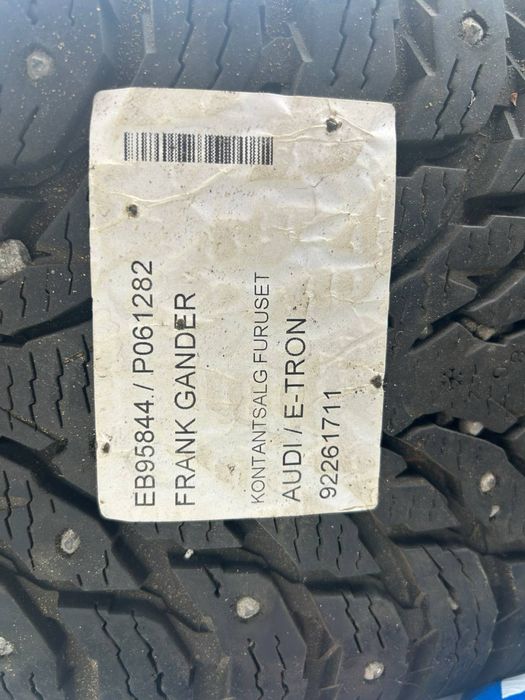 Диски Audi+зимові шини Nokian Hakkapeliitta 255/50 R20, Q7 ,Q8, e-tron