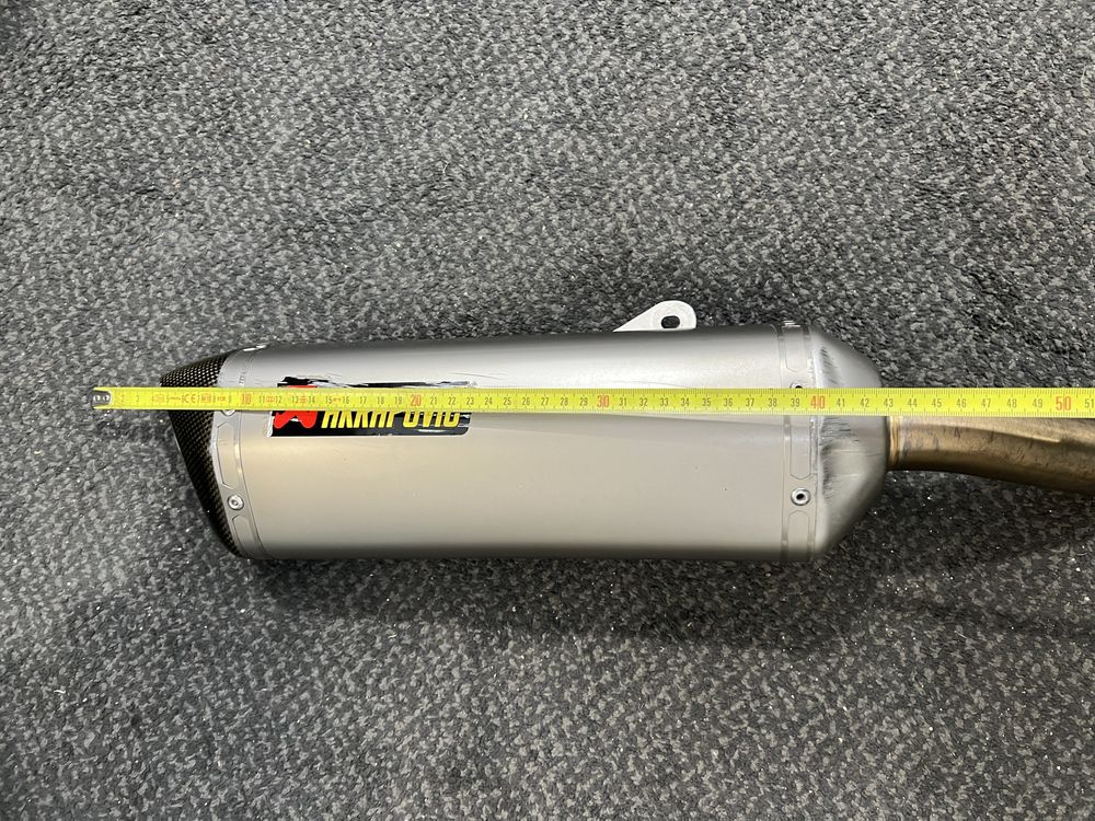 Escape moto yamaha MT125 akrapovic