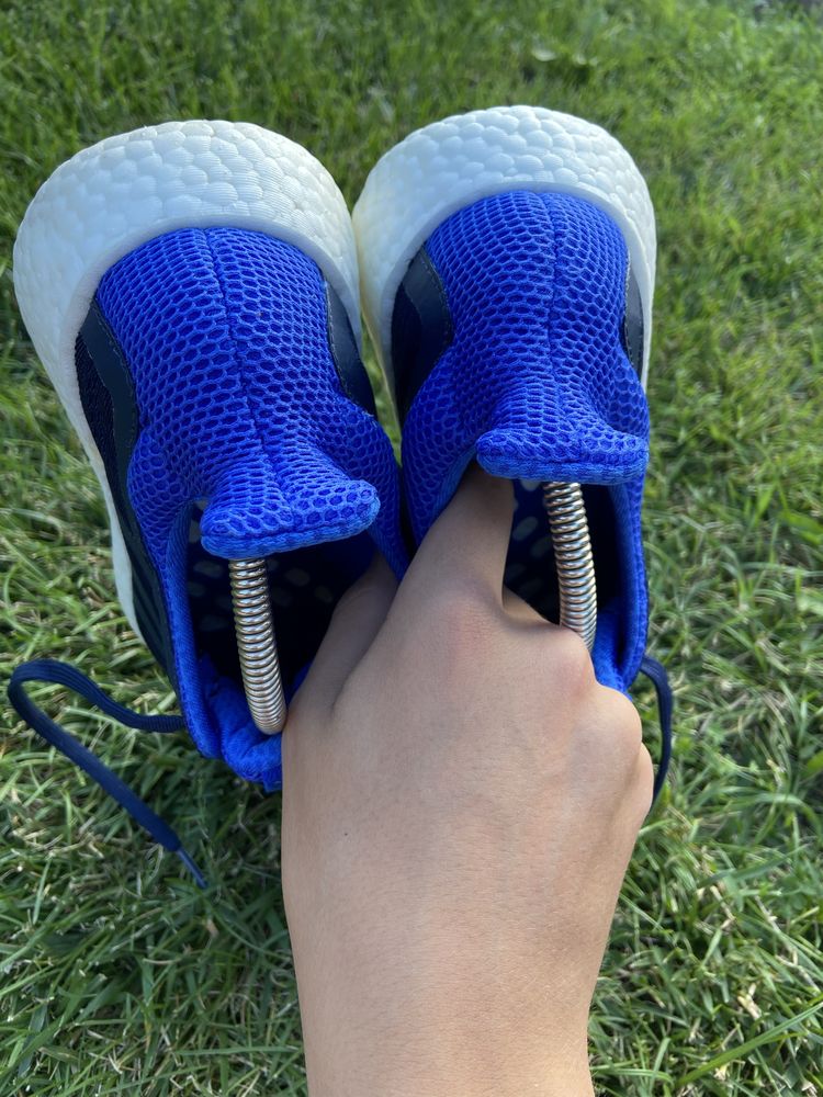 Чоловічі кросівки Adidas Boost — оригінал, розмір 44 устілка 28 см