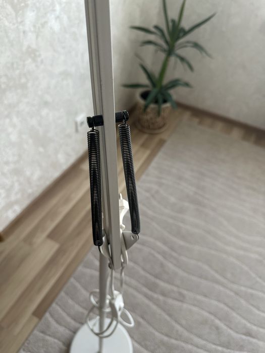 Лампа напольная торшер