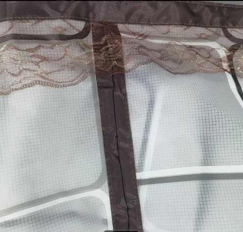 Штора теплоізоляційна магнітна  для дверей.