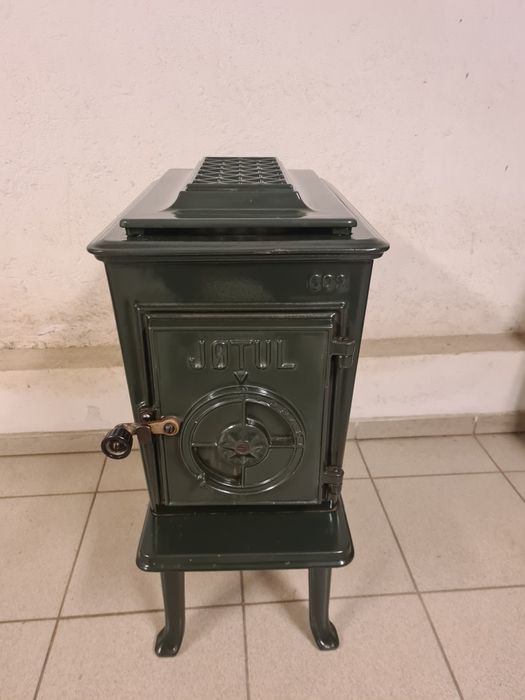 Sprzedam piec żeliwny jøtul 602