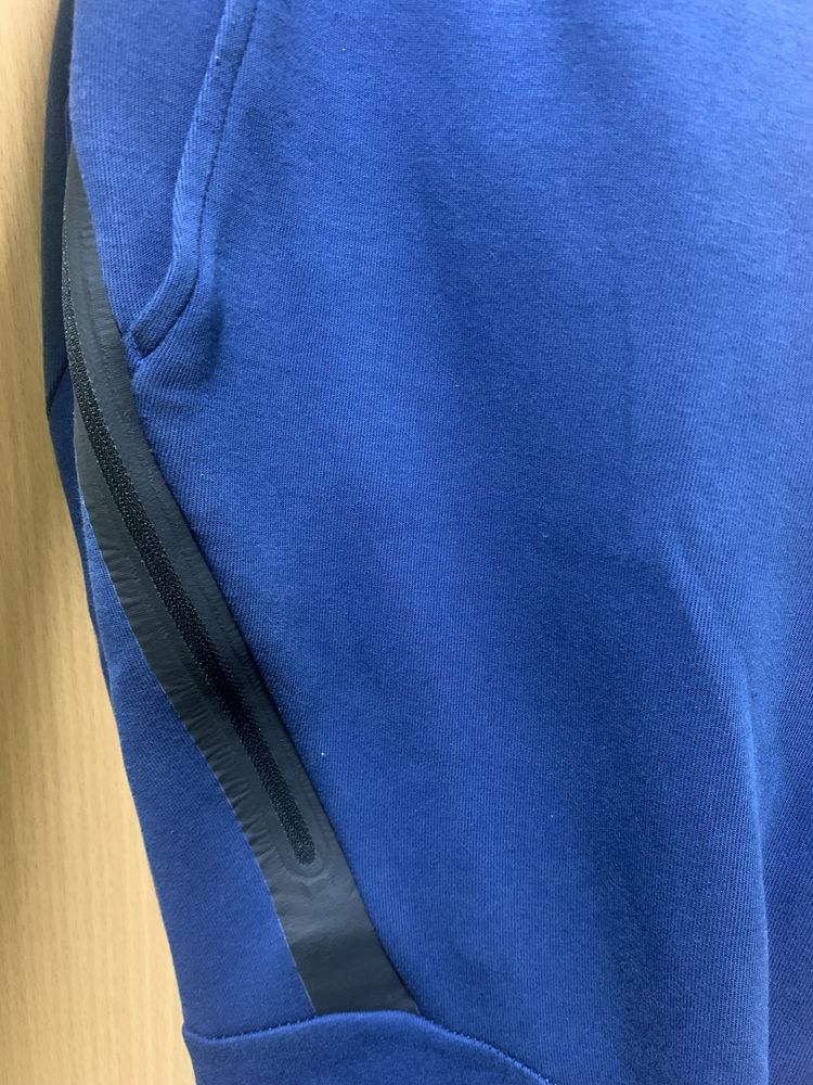 Штани Nike Tech Fleece. S