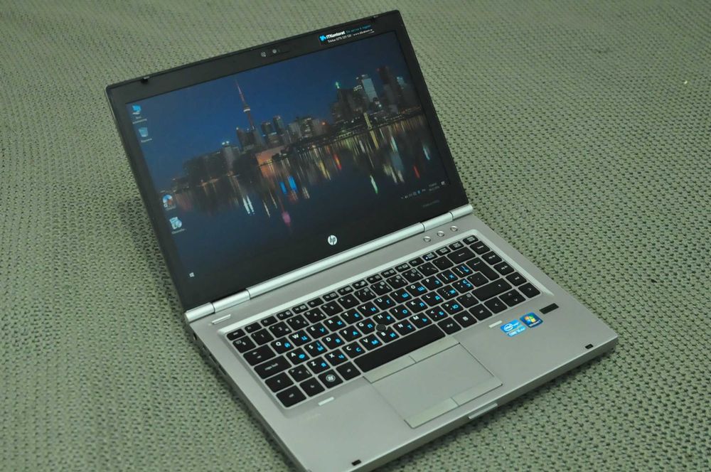 Мощный ноутбук HP 8460 (Core i5/8Gb/320Gb /video 2Gb)