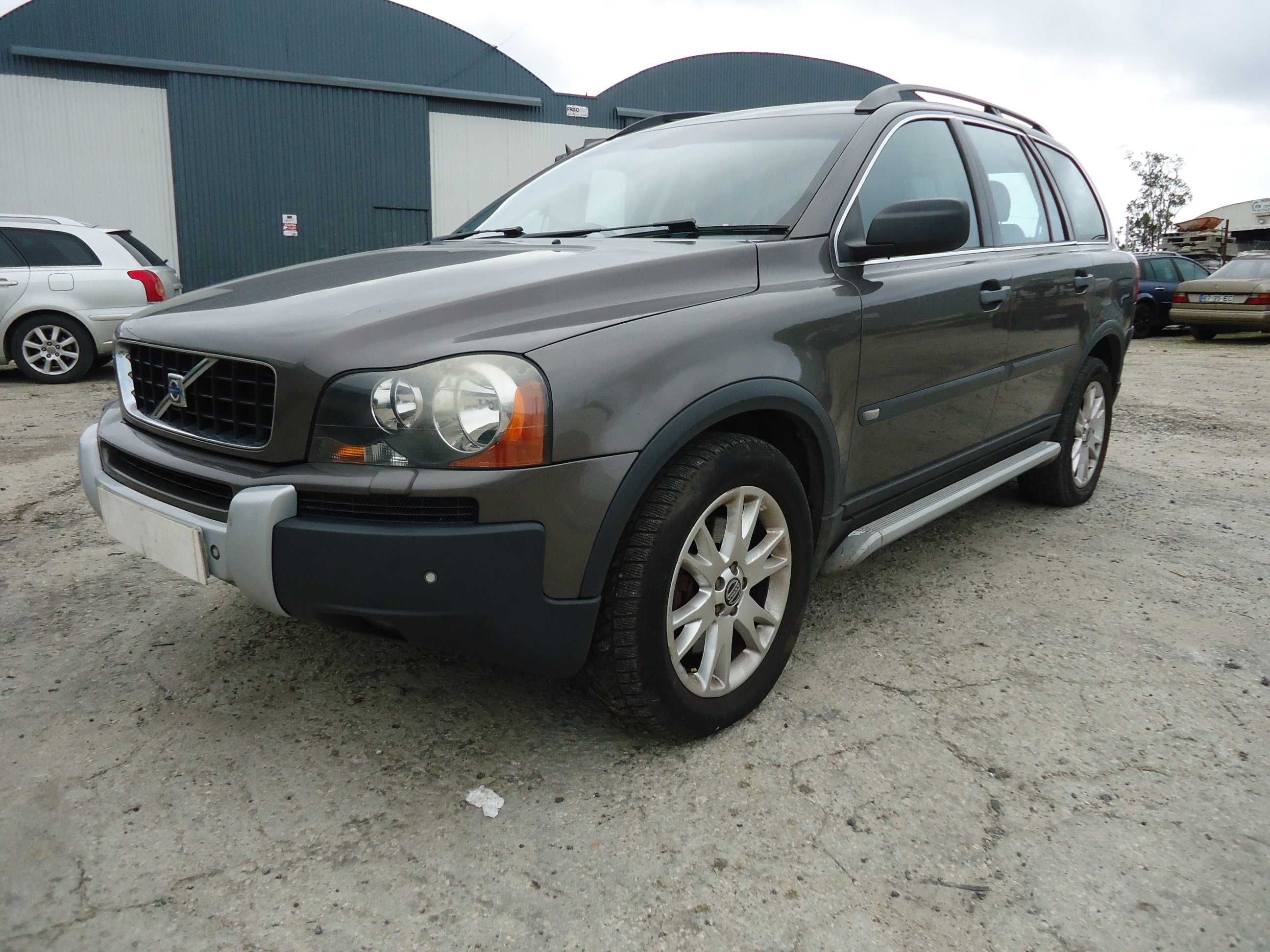 Volvo XC90 2.4 D5 184cv de 2006 só ás peças