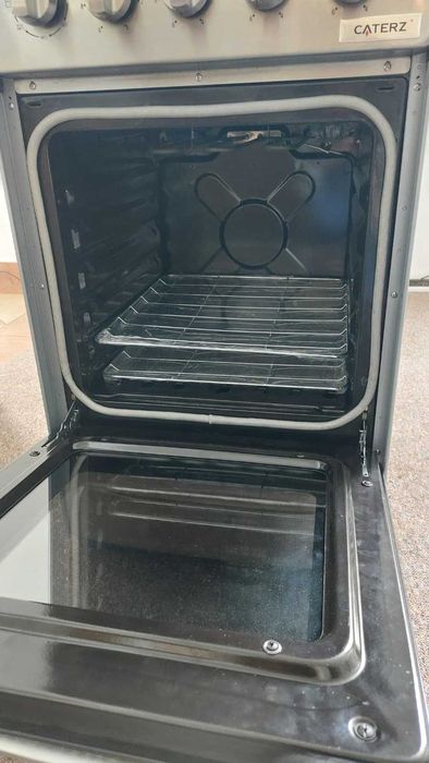 Kuchenka elektryczna CATERZ – płyta ceramiczna + piekarnik