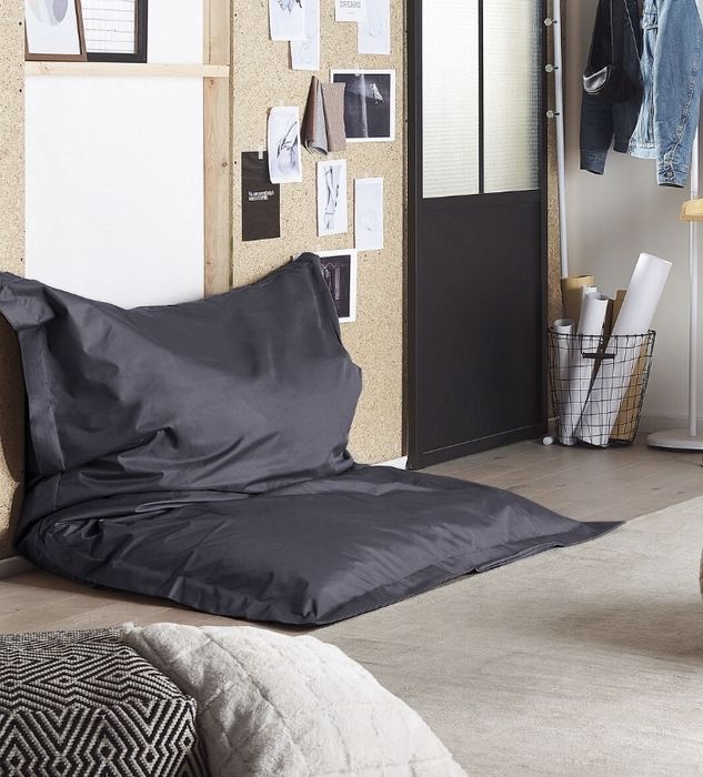 Pufa worek XXL lezanka 180x140 Beliani czarna