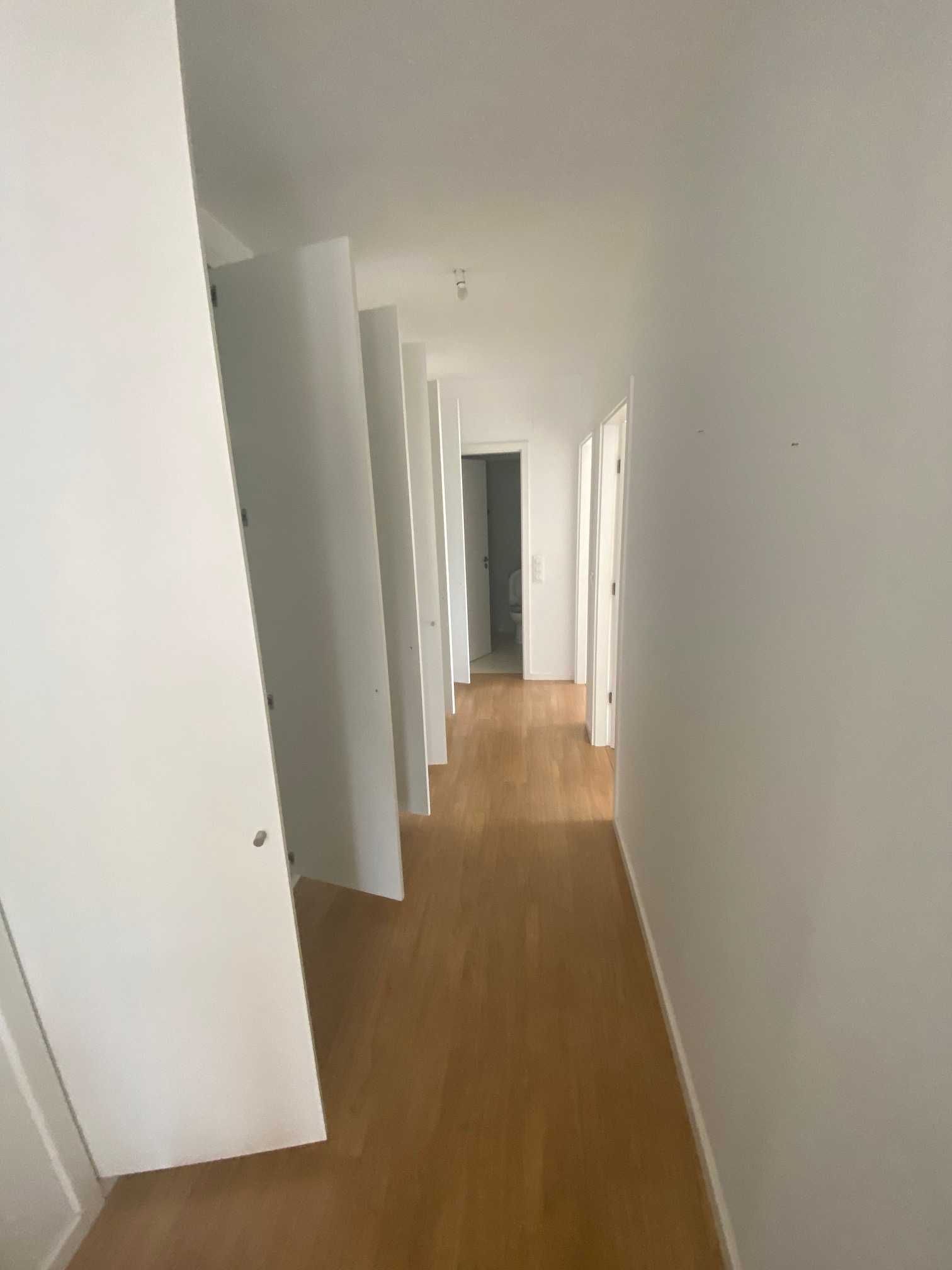 Apartamento T2 Praça de Entrecampos
