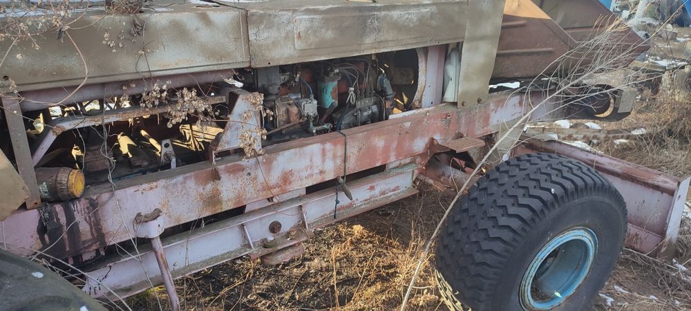 ТОРГ Екскаватор навантажувач ПЕА-1 Карпатець