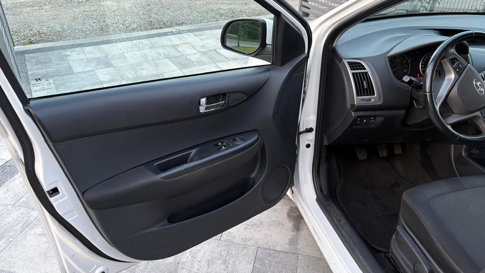 Hyundai i20 Hyundai i20 Zadbany/Pierwszy wlasciciel w kraju od 8 lat