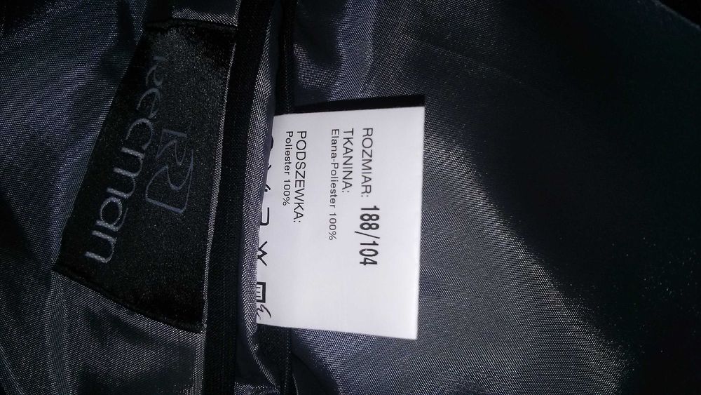 garnitur męski trzy częściowy