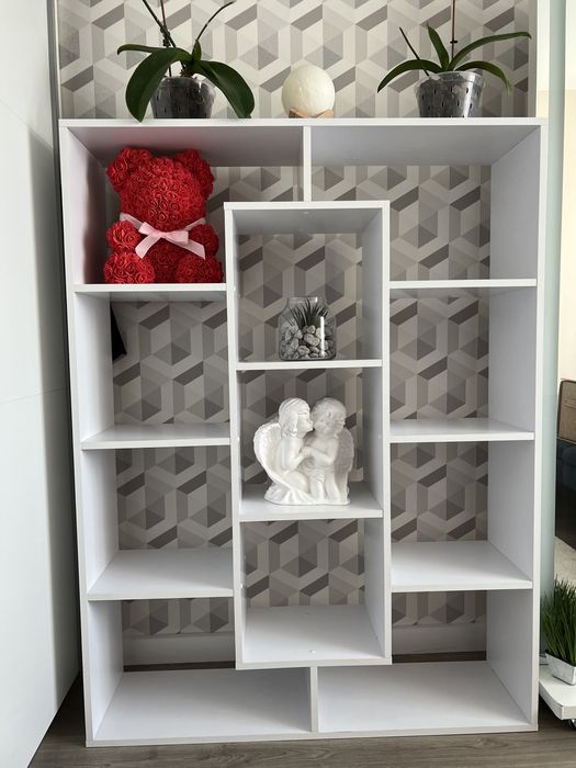 Поличка, стінка