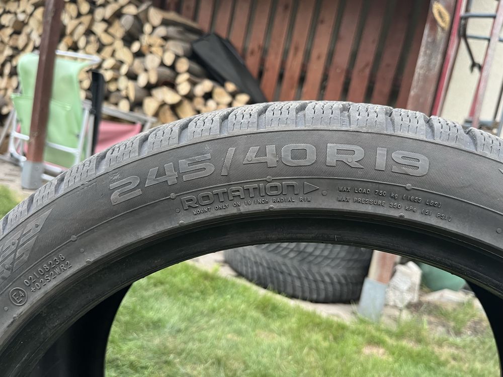 4 opony Nokian WR Snowproof P