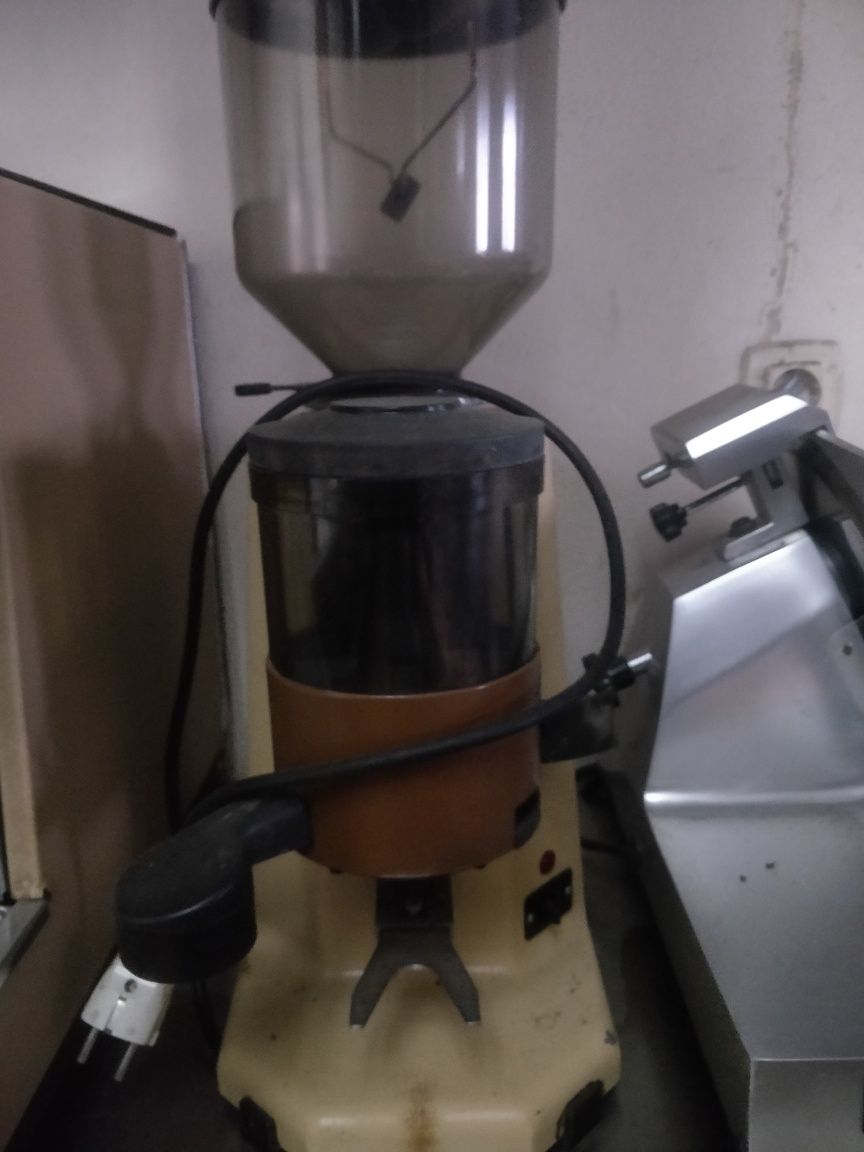 Moinho de café profissional