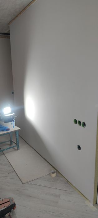 Виконую малярні роботи