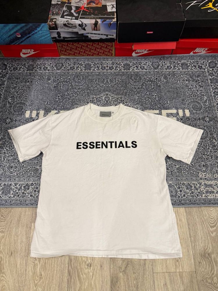 Футболка essentials fear of god Оригинал