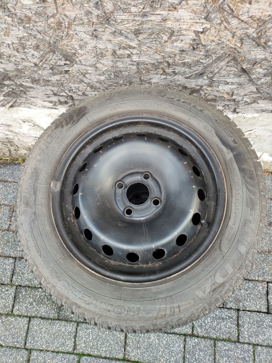 Koła z oponami zimowymi r15