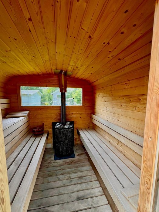 Całoroczny dom nad jeziorem SEN MAZUR z sauną, jacuzzi ,własną plażą