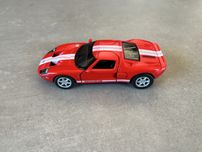 Model Kinsmart skala 1/36 Ford GT 2006