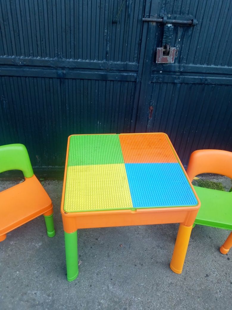 Stoliczek i 2.krzesełka