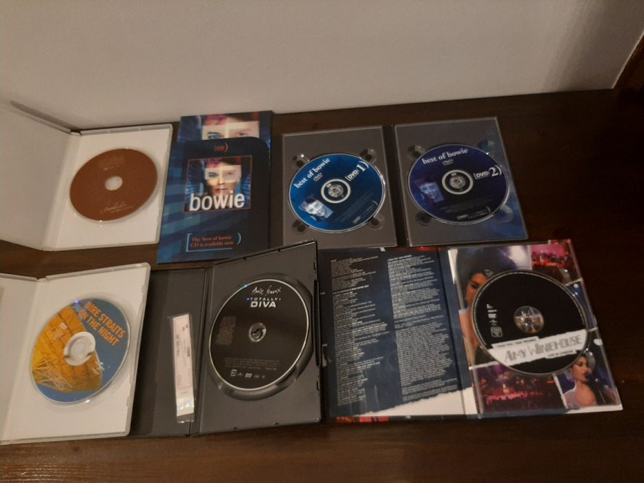 Dvd best queen Bowie culture  Jackson red hot Straits live bryan adams