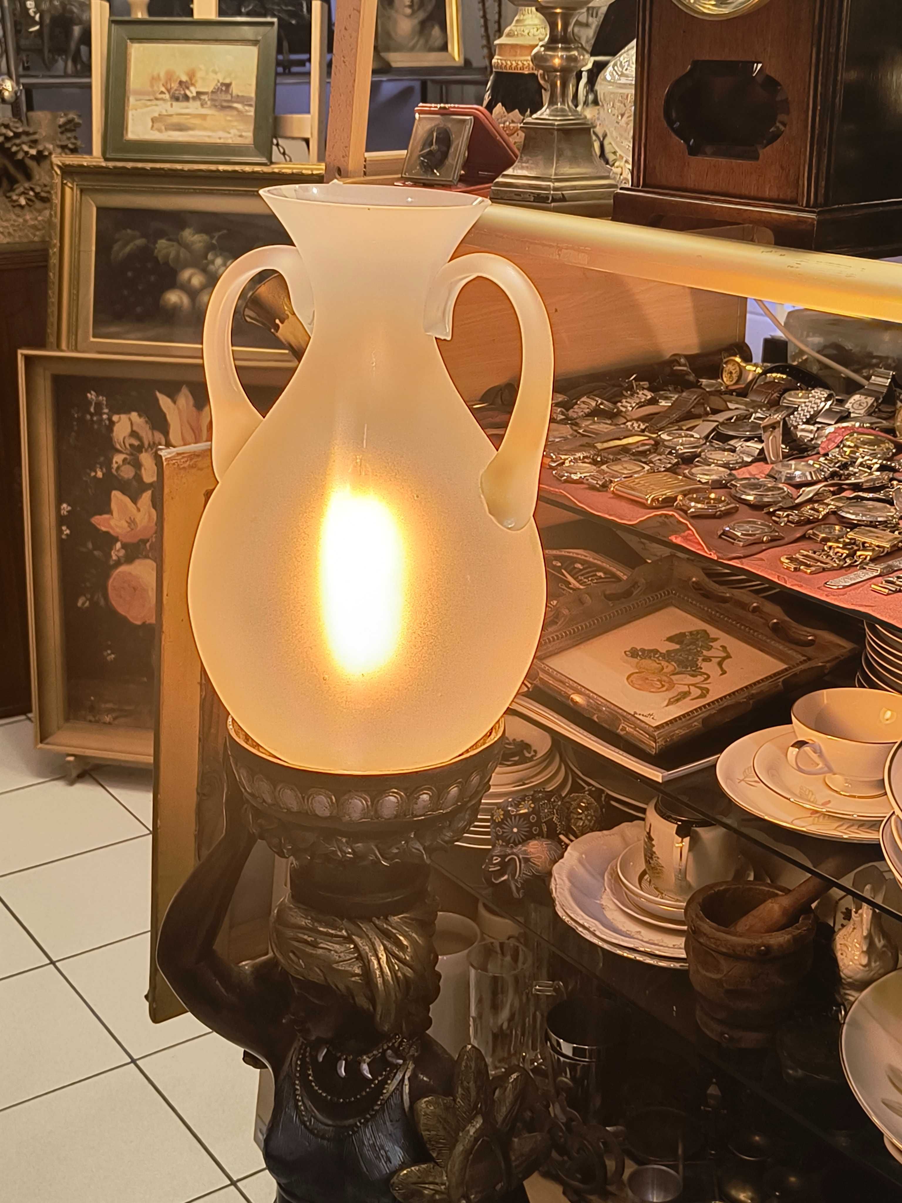 Stylowa lampa stojąca z brązu kobieta Mauretanka 135 cm