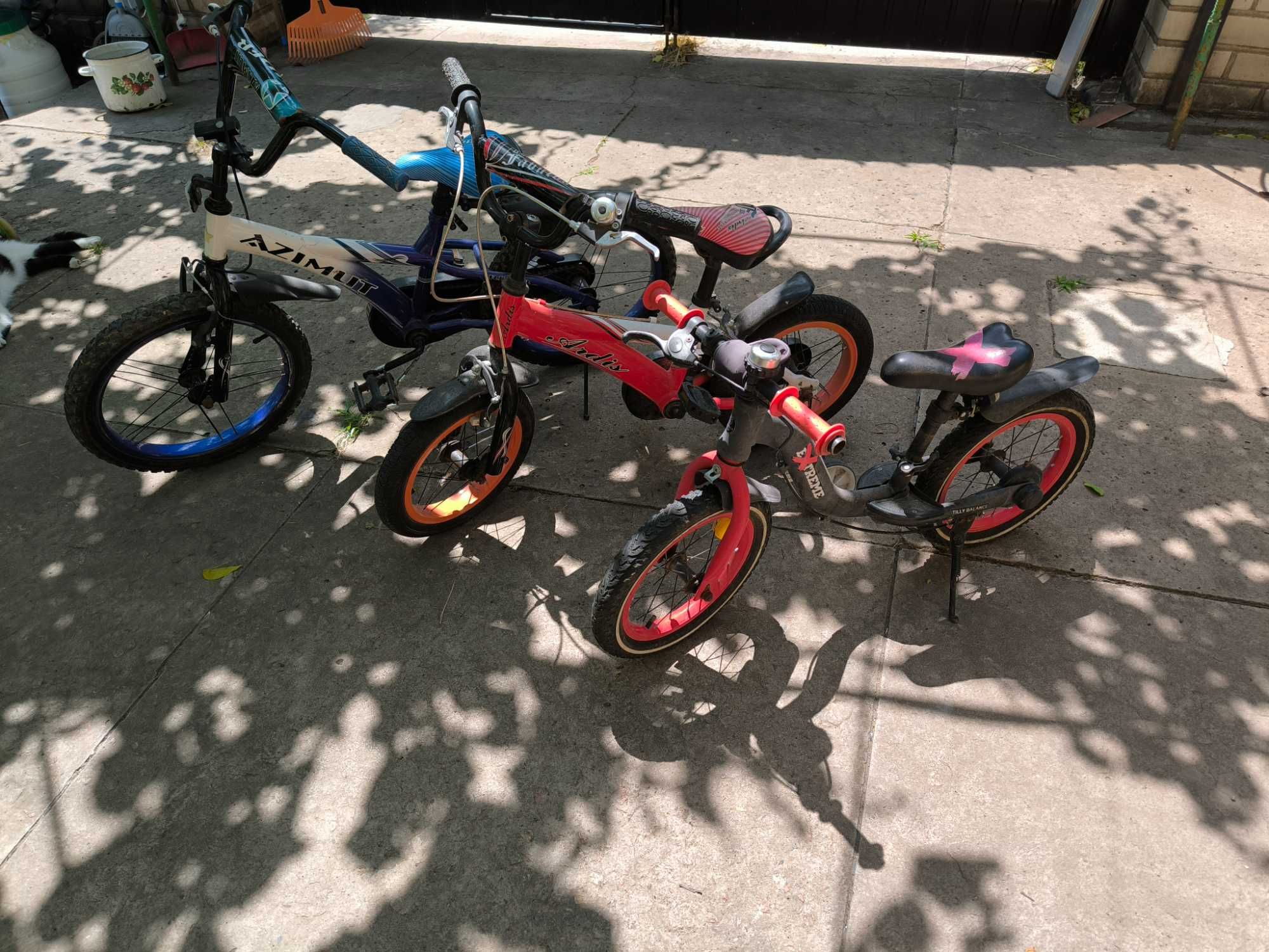 Продаю Беговел детский  4-6 лет