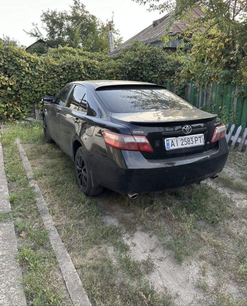 Продам Toyota camry
