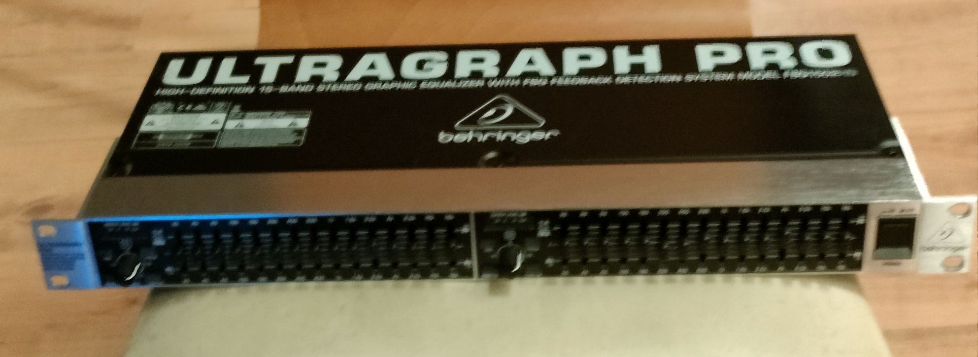 Ultrgraph Pro FBQ equalizador gráfico