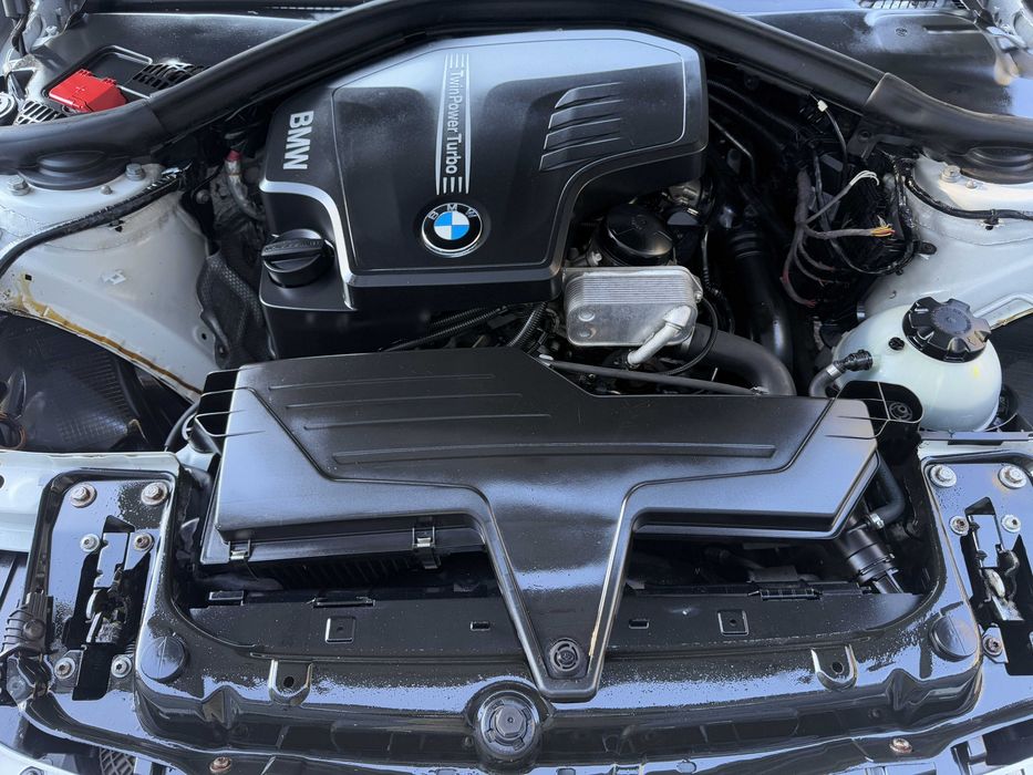 BMW 328 i Auto Pack M