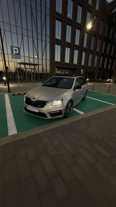 Skoda Octavia Skoda Octavia VRS 2.0 TDI 4x4 DSG Black Edition