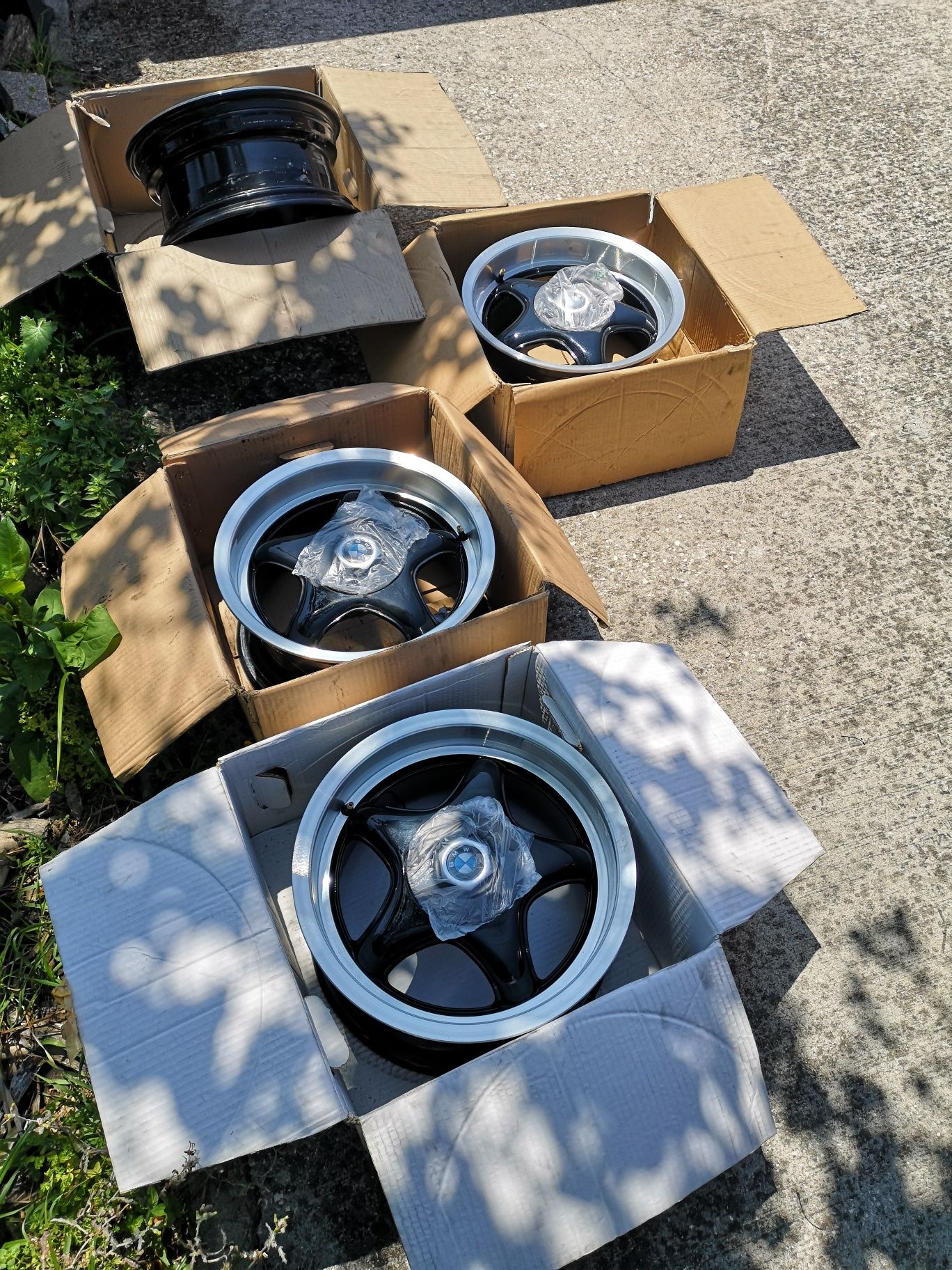 Jantes CENTRA R15 7j 4x100 et25 bmw e30