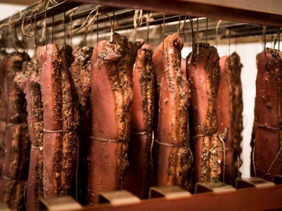 Tradycyjnie wędzone wędliny dymem olchowym – rabat -15% z hasłem OLX!