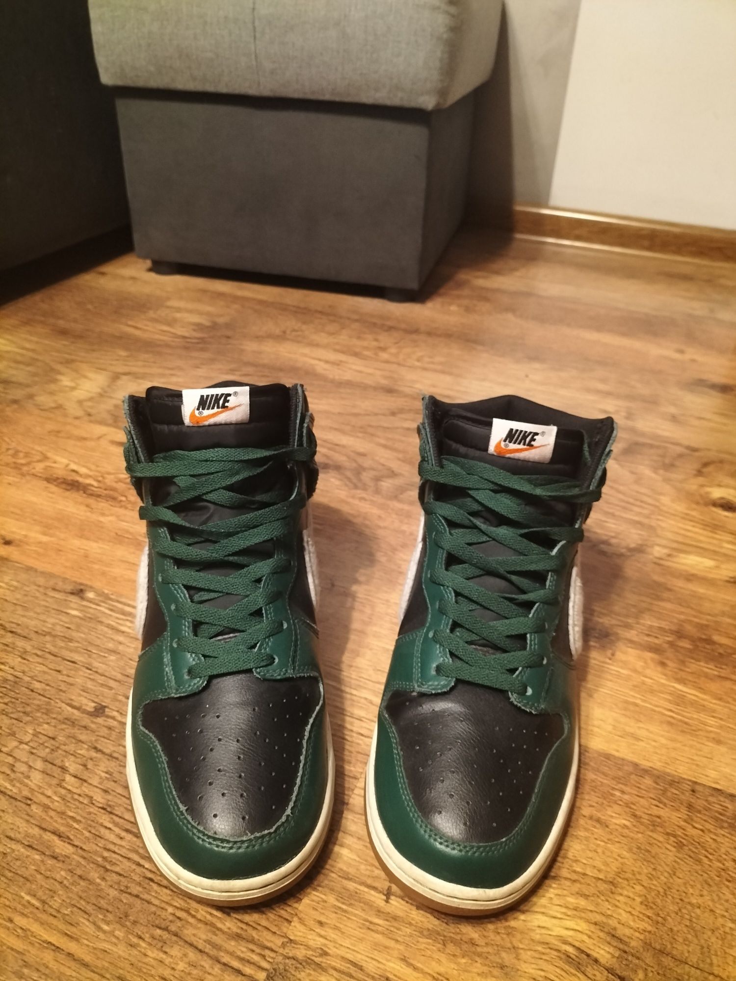 Nike Dunk High Retro