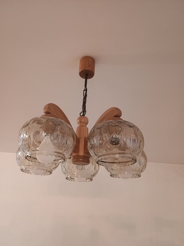 Żyrandol bębowy. Stary, solidny.