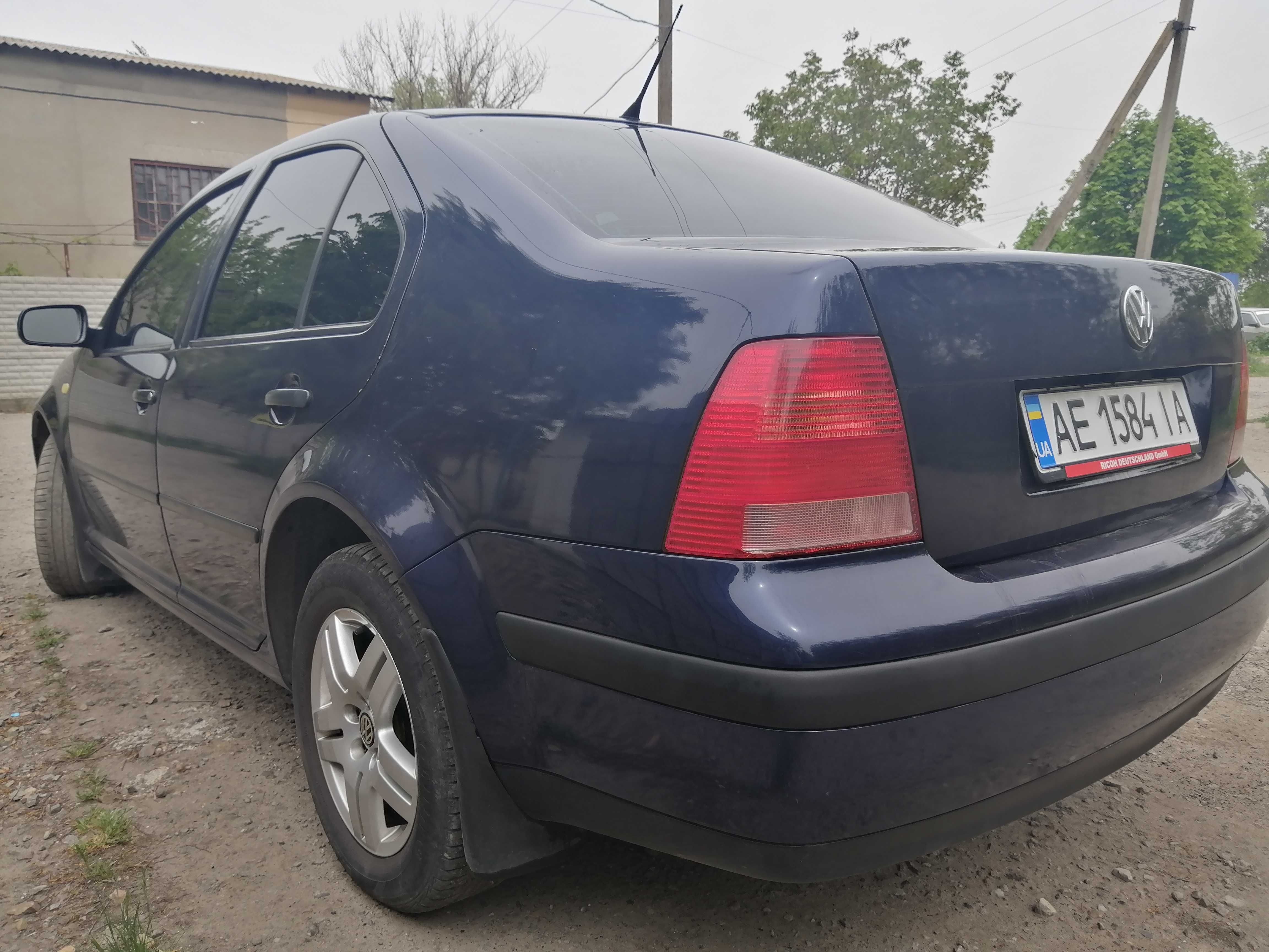 Volkswagen Bora 1.6 AKL