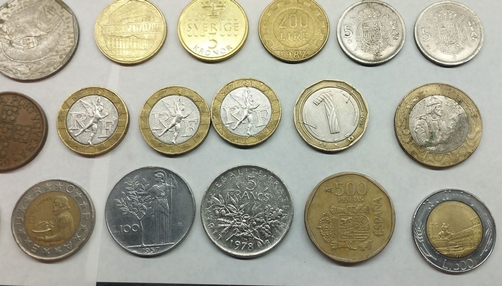 Moedas antigas portuguesas e estrangeiras