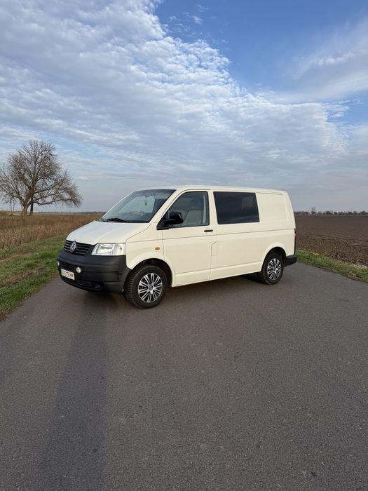 Авто Volkswagen Transporter T5 8+1 1.9 TDI бус пасс