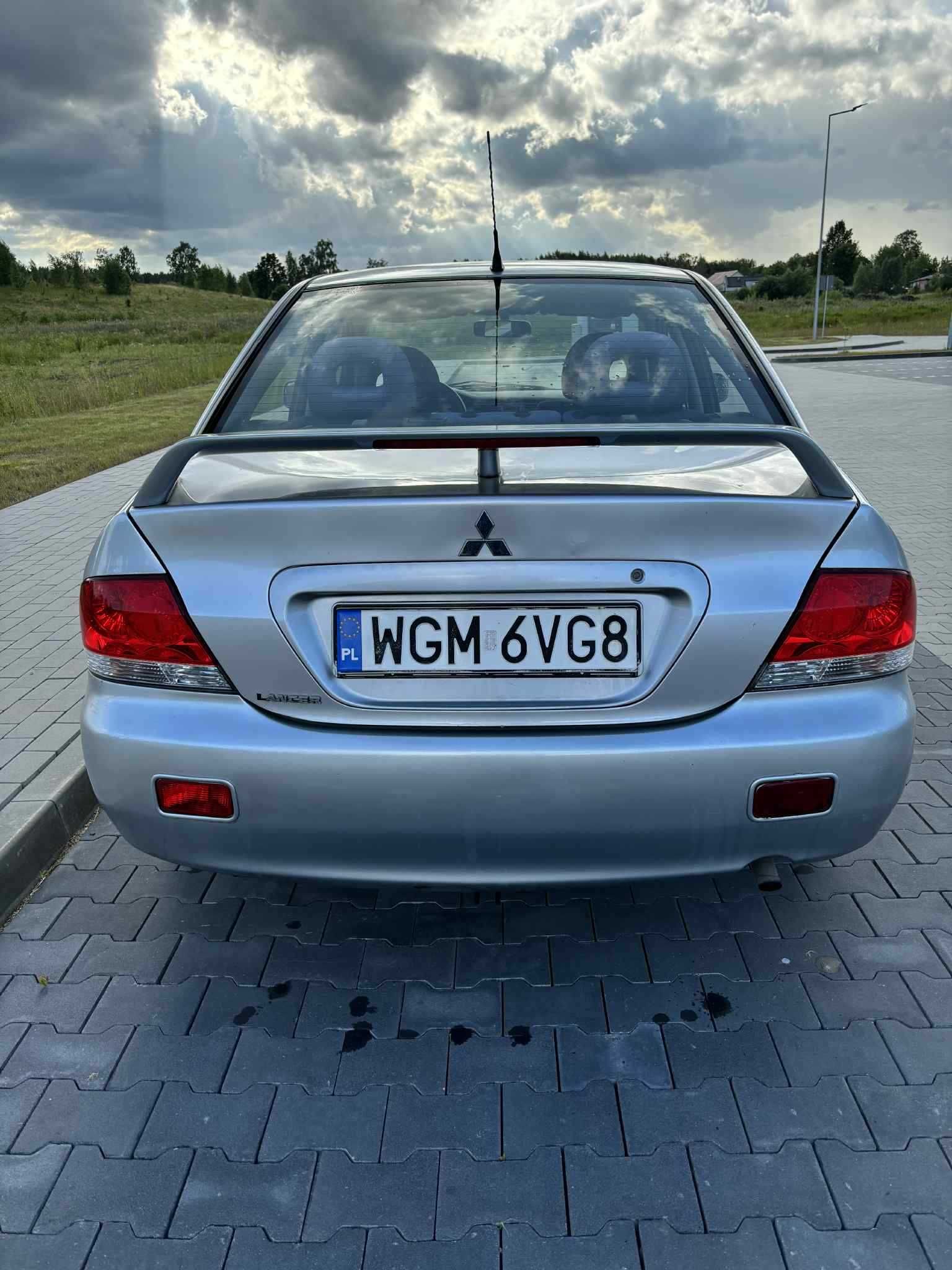 Mitsubishi Lancer 1.6 + LPG