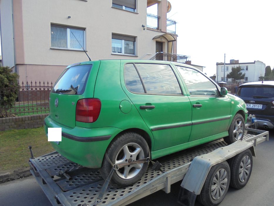 Volkswagen Polo III FL 5drzwi 1.4 benzyna 16V zielony na części