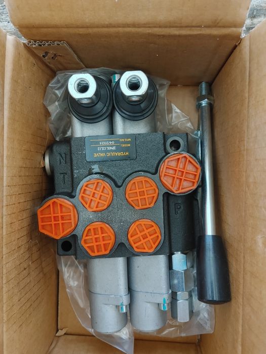 Продам болгарский розподільник на 2 контура з плаваючим режимом