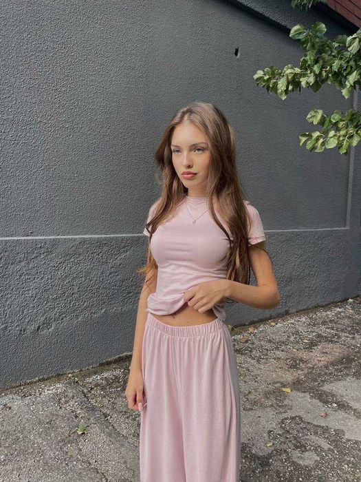 Жіночий весняний /літній /осінній костюм топ та штани