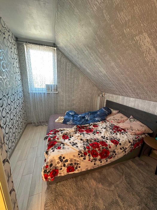 Продам капітальний 2-х поверховий будинок, 10 хв. від м. Індустріальна