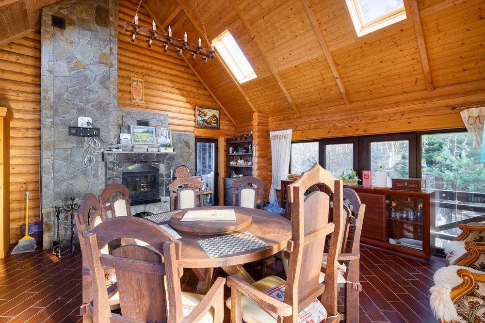 Готель / Авторський ремон / Кропивницька / Східниця