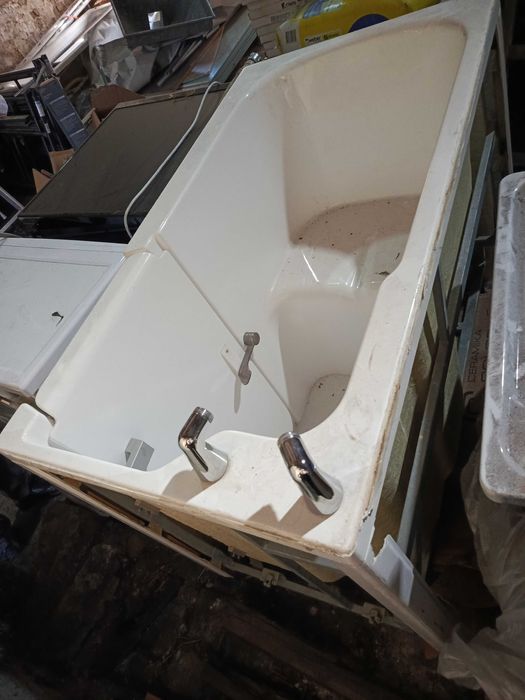 sprzedam wanne dla osoby niepełnosprawnej