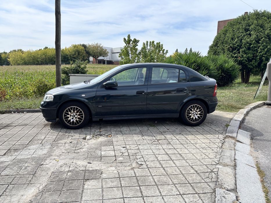 Opel Astra G Hatchback 2.0 DI