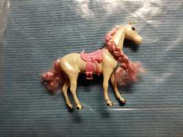 Cavalo barbie branco e rosa