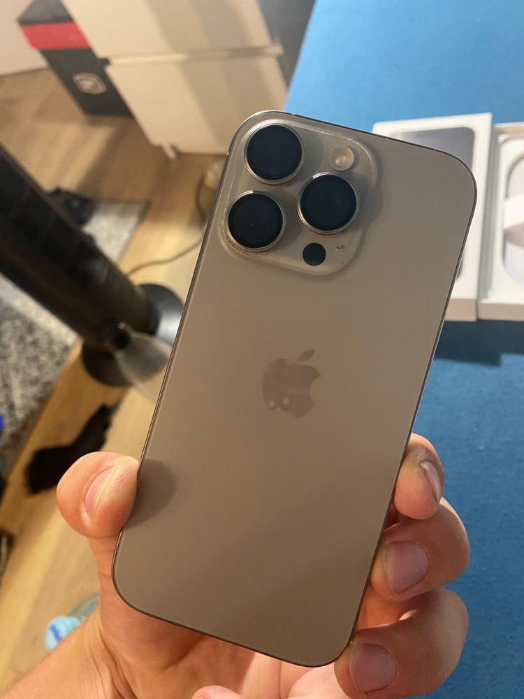 Iphon 16pro jak nowy
