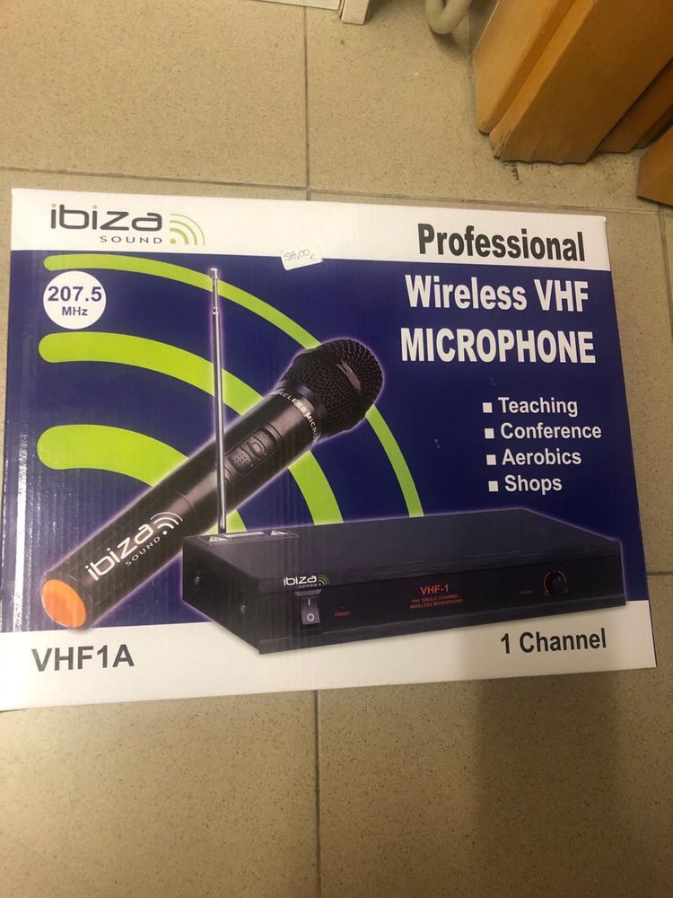 Microfone Profissional Wireless VHF